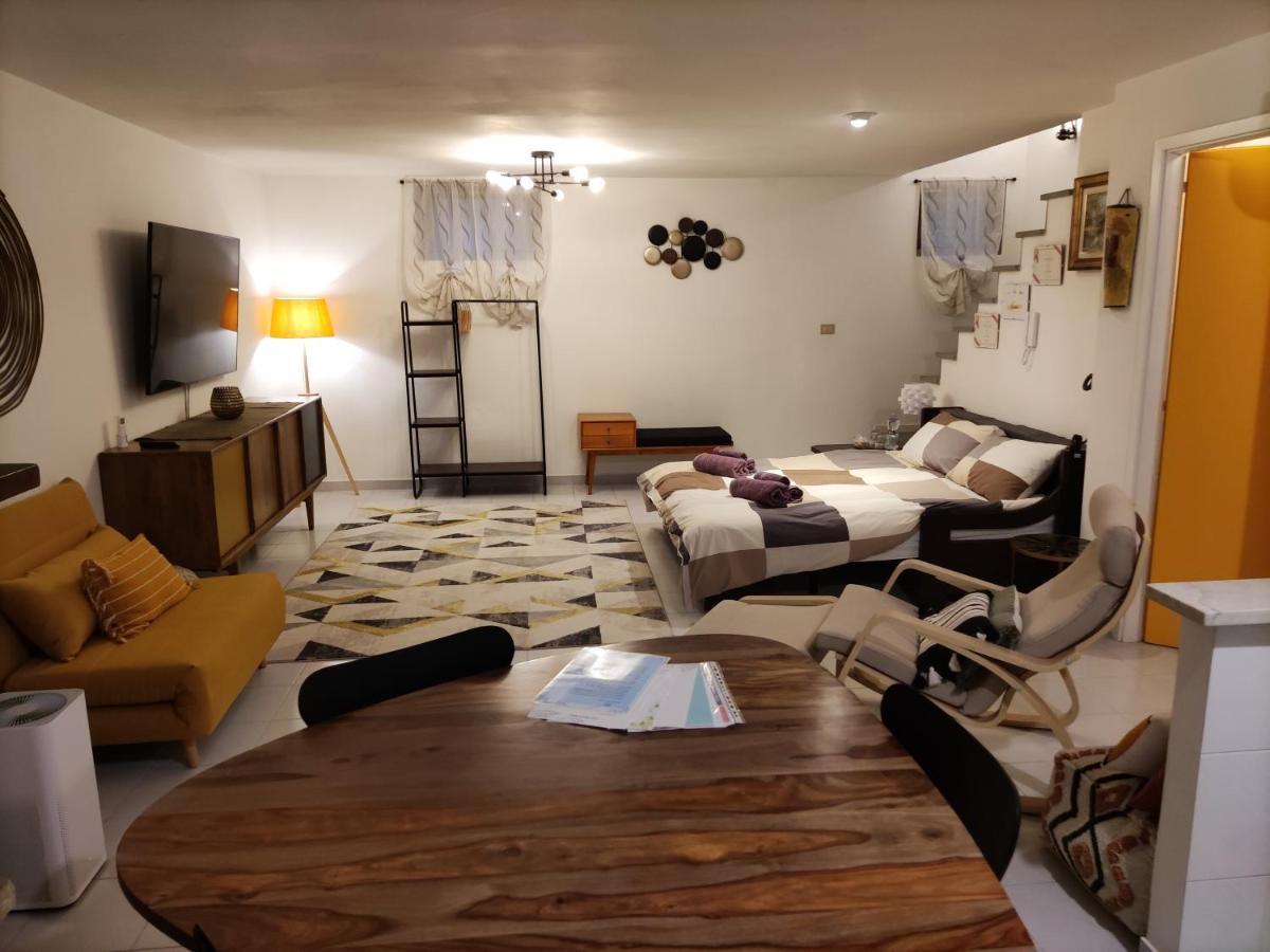 B&B Firmino La Loggia Bagian luar foto