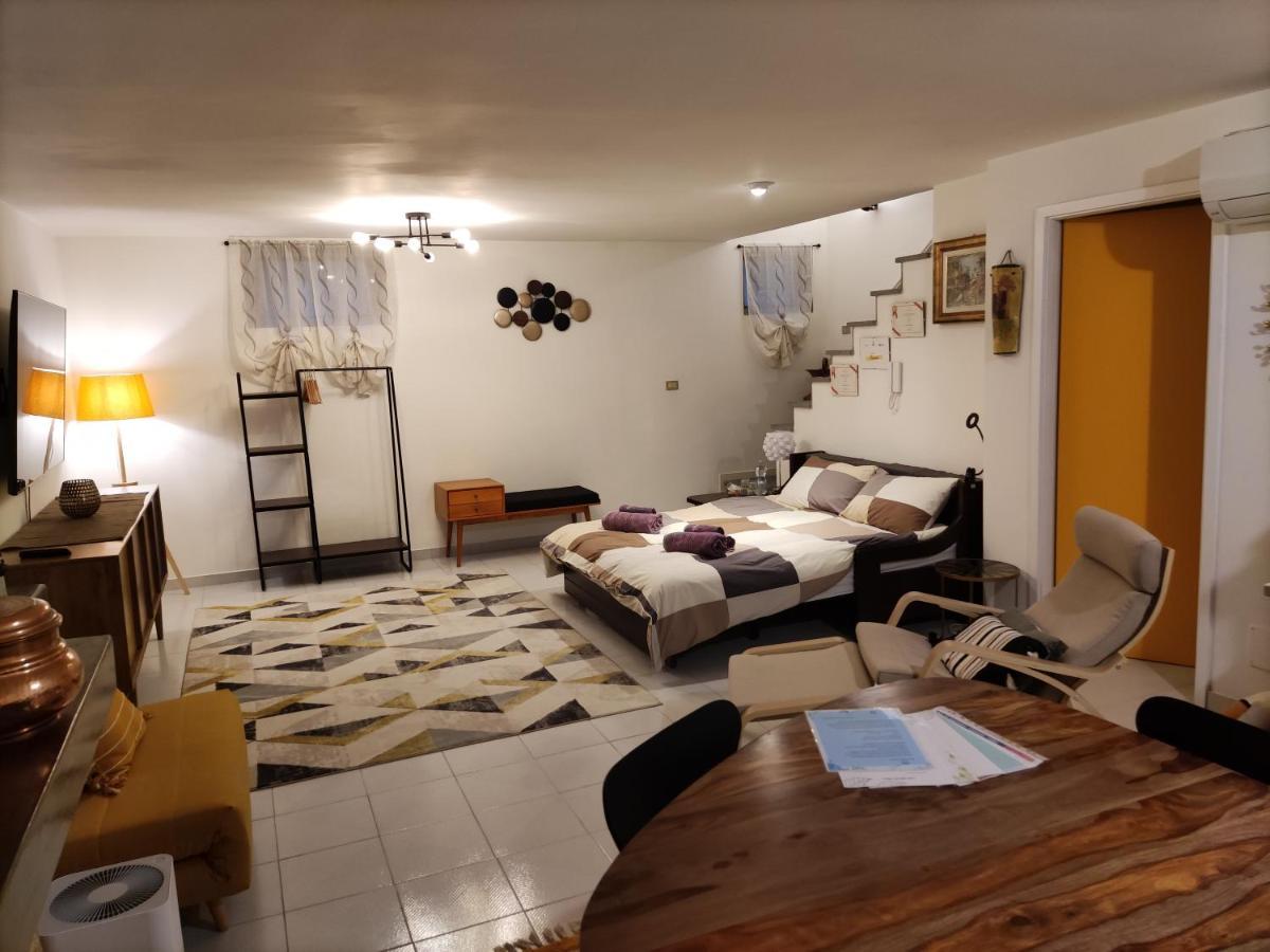 B&B Firmino La Loggia Bagian luar foto
